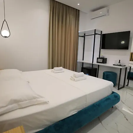 Golden Oak 3* Ksamil