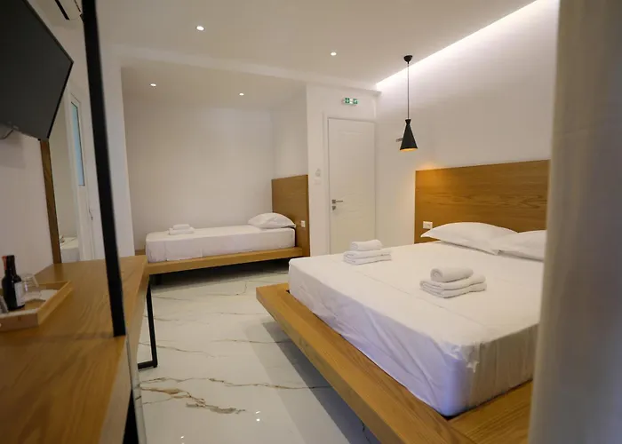 Hotel Golden Oak