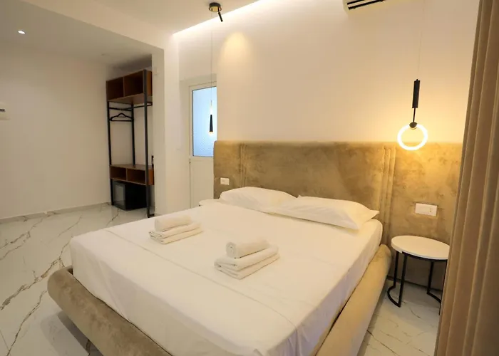 Golden Oak 3* Ksamil