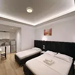 Hotel Golden Oak 3*