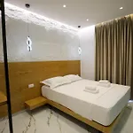 Hotel Golden Oak 3*