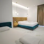 Hotel Golden Oak 3*