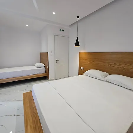 Hotel Golden Oak