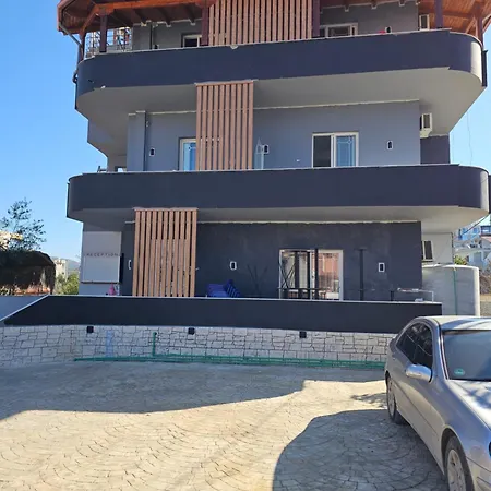Hotel Golden Oak Ksamil