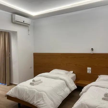 Golden Oak Ksamil