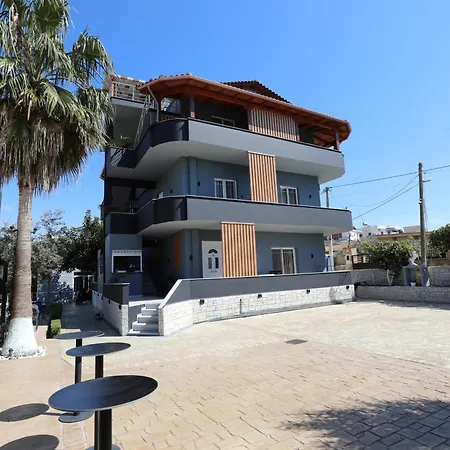 Golden Oak Ksamil