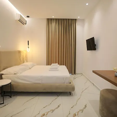 Golden Oak Hotel Ksamil