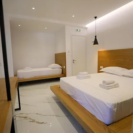 Hotel Golden Oak