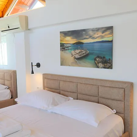 Hotel Golden Oak 3*