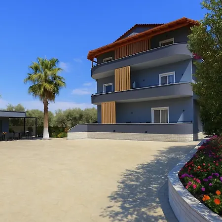 Hotel Golden Oak 3*