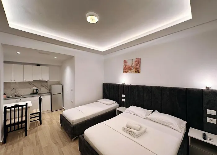 Hotel Golden Oak 3*