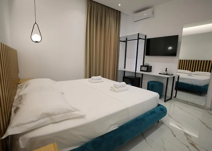 Golden Oak 3* Ksamil